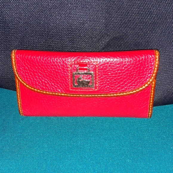 Dooney & Bourke Bags Dooneybourke Pebbled Leather Wallet Poshmark